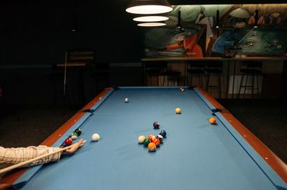 trung tâm game Debet